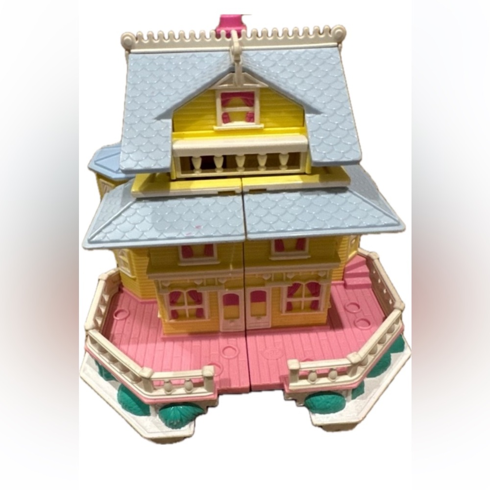Blue bird Polly pocket pop up house. Vintage